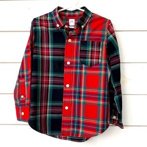 Gap long sleeved button down shirt